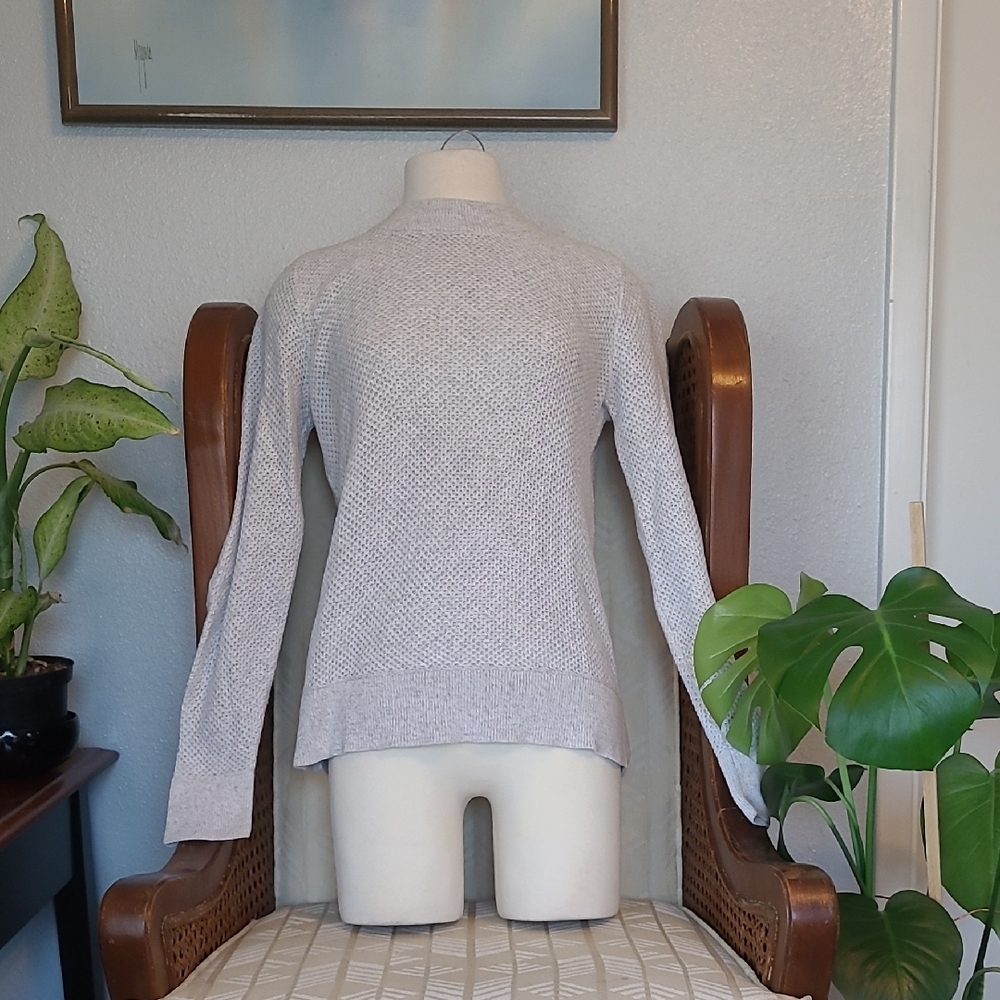 LOFT Women's Light Gray Turtleneck Sweater